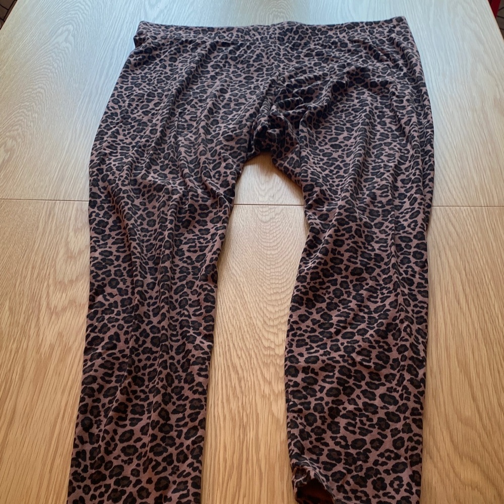 Leopard pattern plus size leggings - Picture 7 of 7